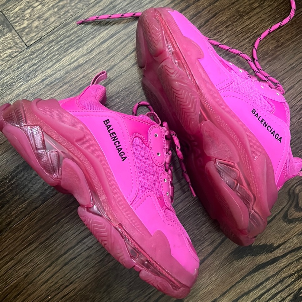 Triple pink triple S